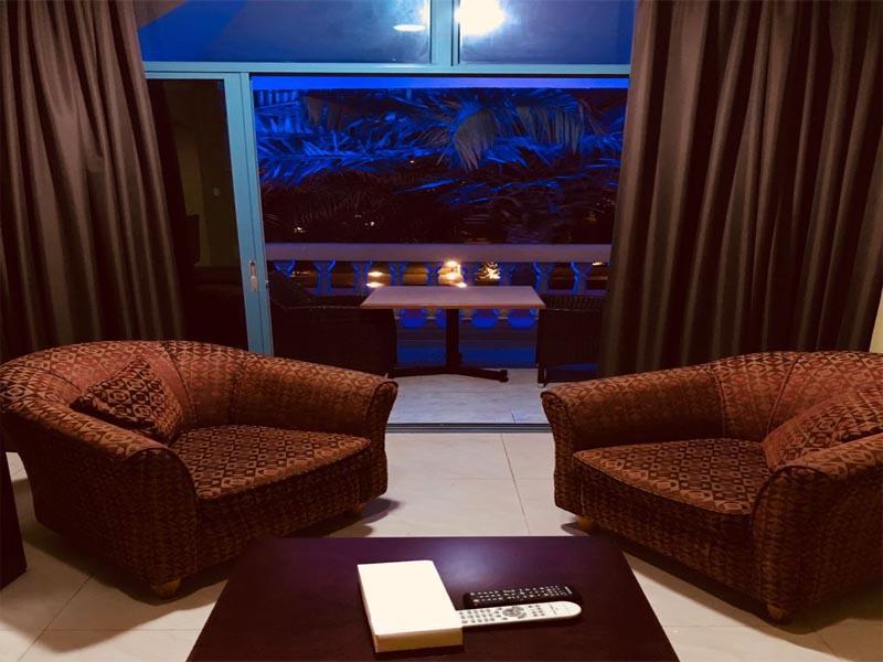 Al Amwaj Hotel ชาร์จาห์ ภายนอก รูปภาพ